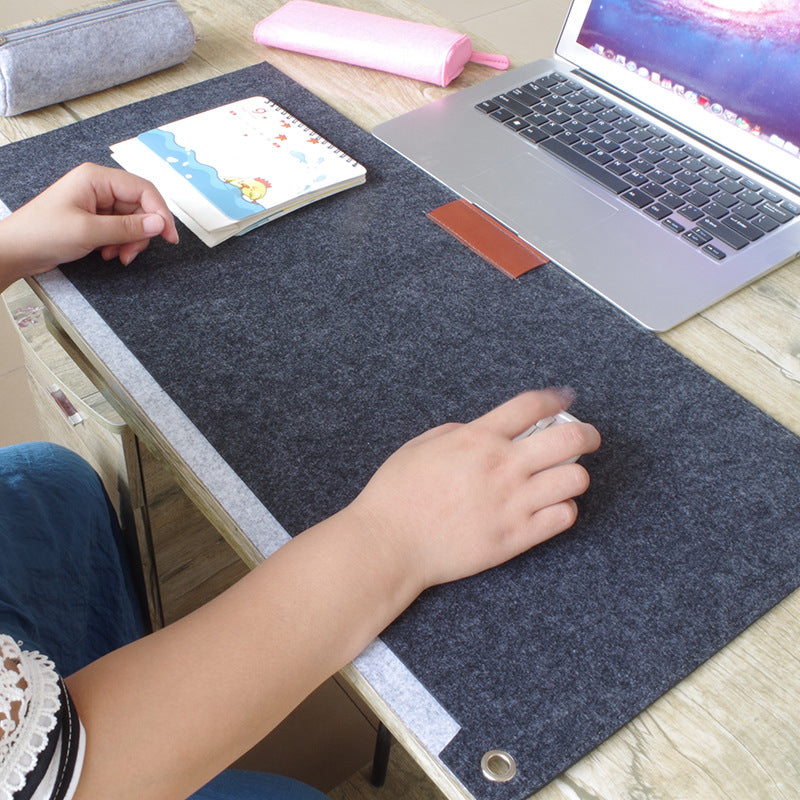 Minimal felt desk mat