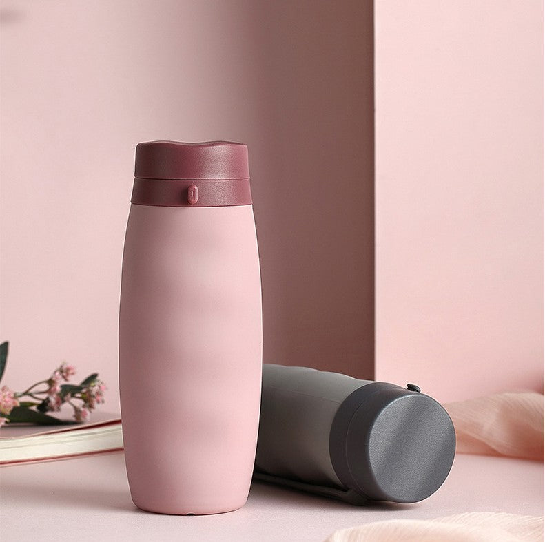 Collapsible silicone travel water bottle