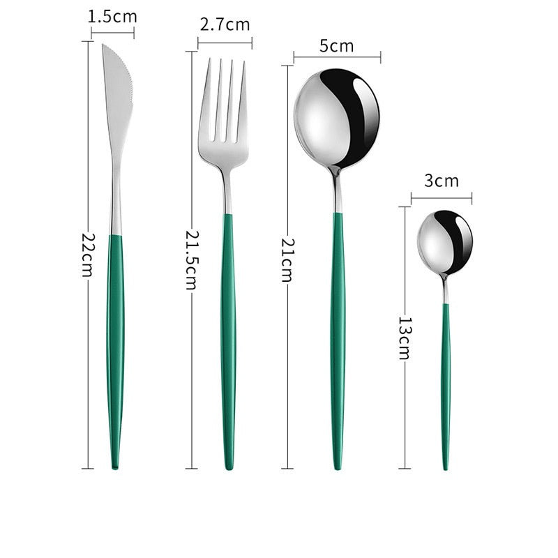 Stainless steel spoon set for everyday dining (set of 4)