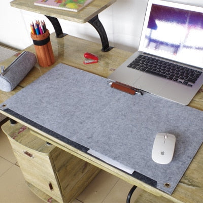Minimal felt desk mat