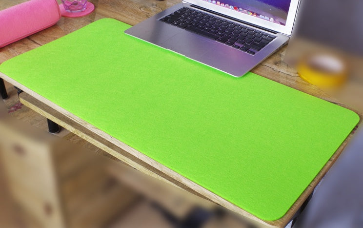 Minimal felt desk mat