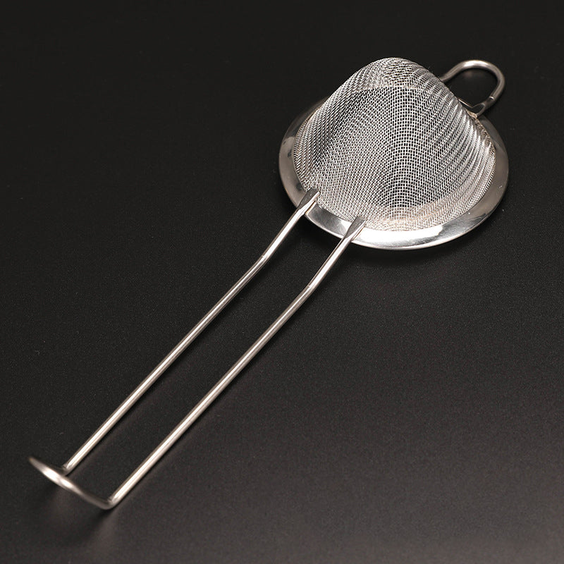 Stainless steel strainer spoon for everyday kitchen use